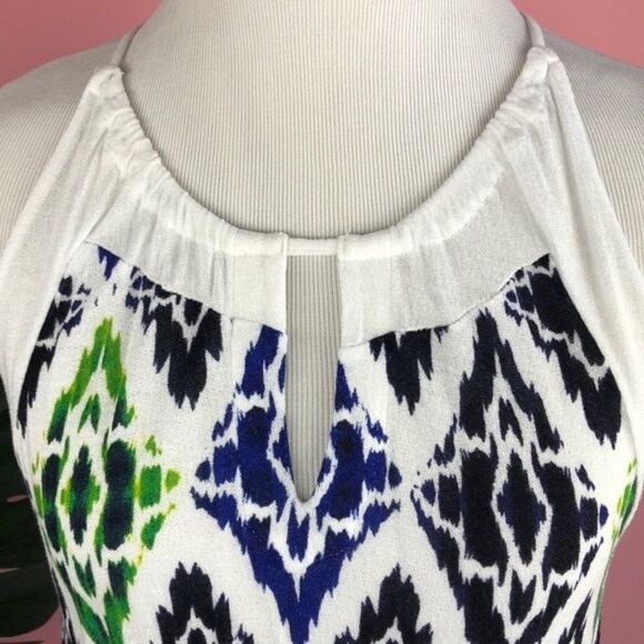 Ann Taylor White Multi IKat Printed Keyhole Top - Picture 6 of 8